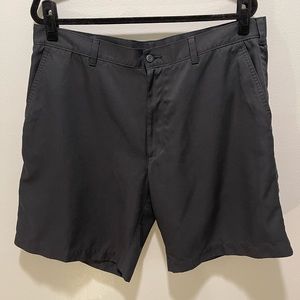 Men’s PGA Tour Black Golf Shorts Size 38